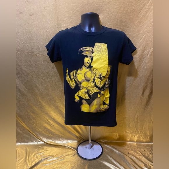 Carbi T T-Shirt - Picture 1 of 3